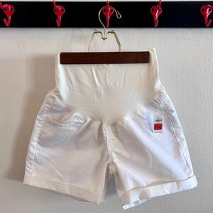 NWT Women's Maternity Shorts